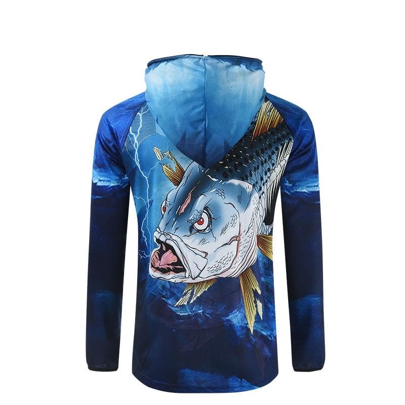High quality fishing shirt with pockets and a hood. 