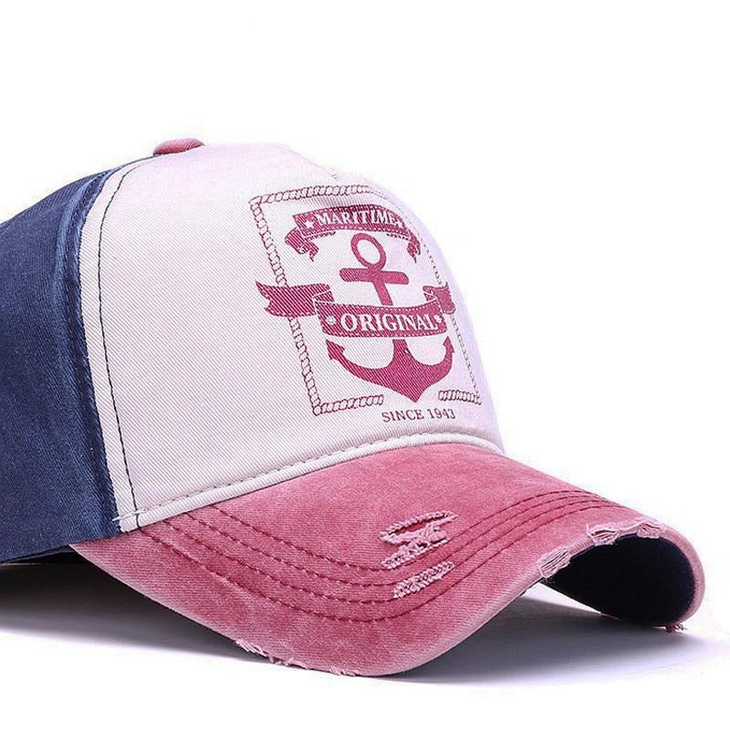 American southern state truckers cap. Distressed look. Two tone, 8 panel cap. Blue back and Bordeaux visor.