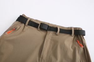 Women's comfortable pants with an elastic waist and zip pockets.